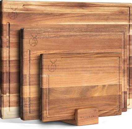 3 planches à découper en acacia massif avec support (40x30 / 33x24 / 26x18cm)